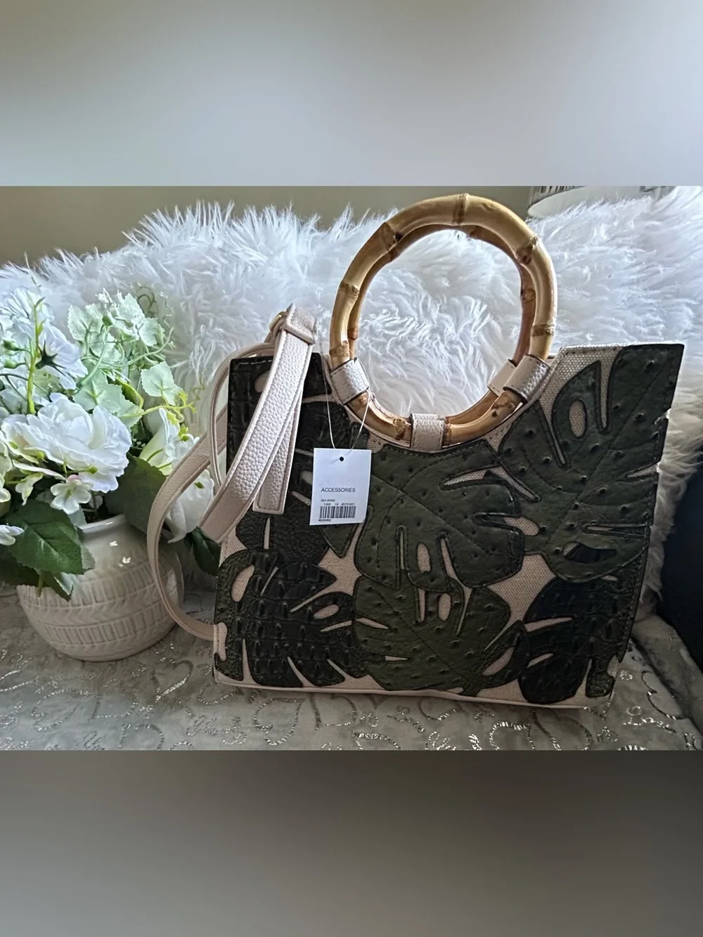 NWT Cato, Large, Beige & Olive Green Textured Leaves Bamboo-Handle Tote Bag